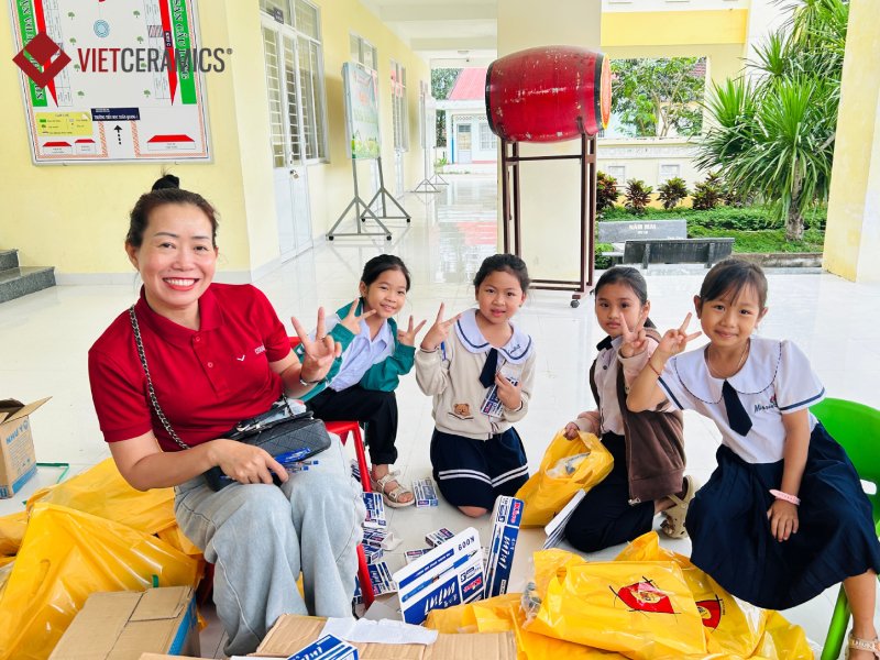 Vietceramics empowering the journey to school in Phu Yen