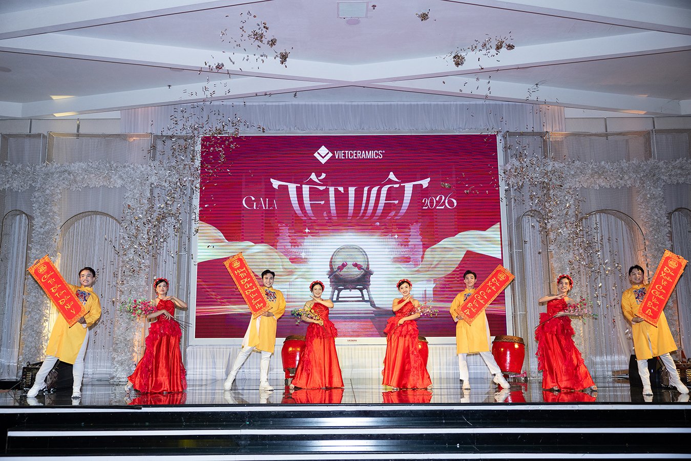 Các tiết mục văn nghệ hấp dẫn trong đêm gala