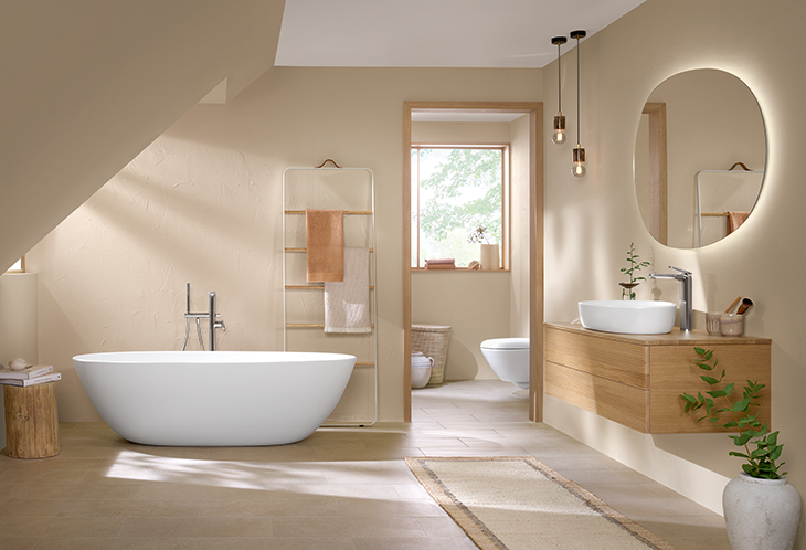 GẦN GŨI VỚI THIÊN NHIÊN